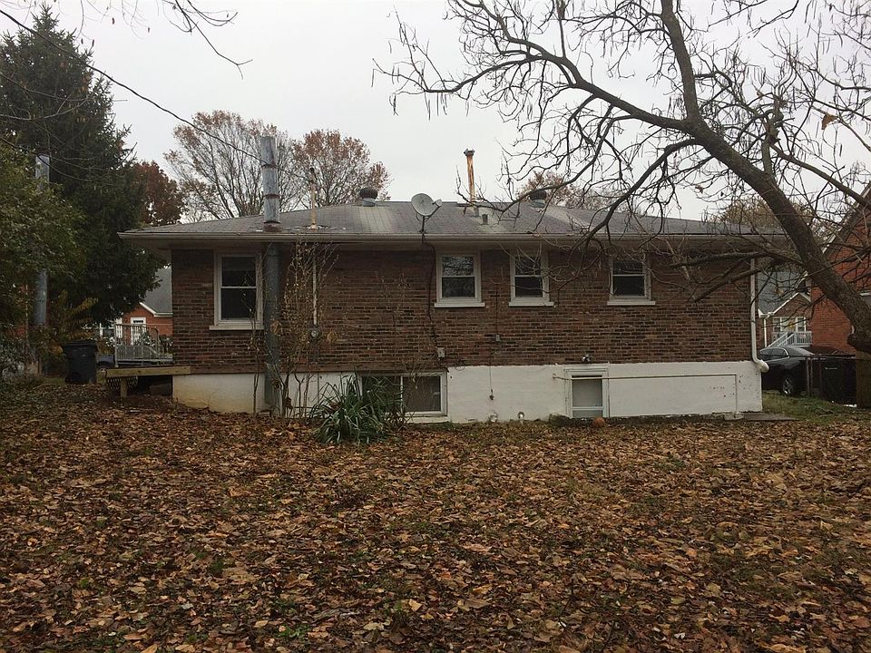 2nd image of 608 Rosewood Dr