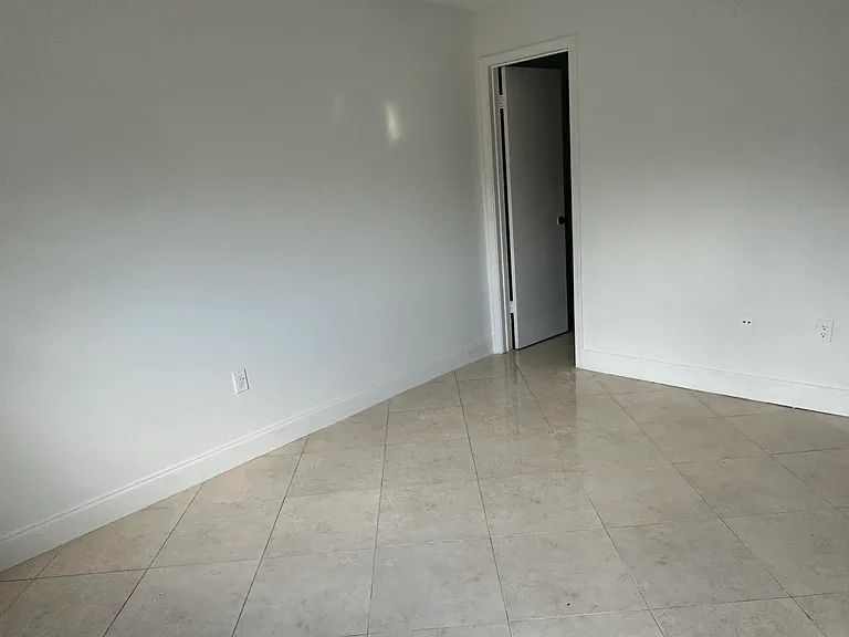 10019 NW 4th St #202 — Photo 7