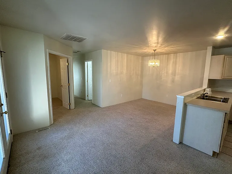 501 Nicka Rd #A — Photo 5