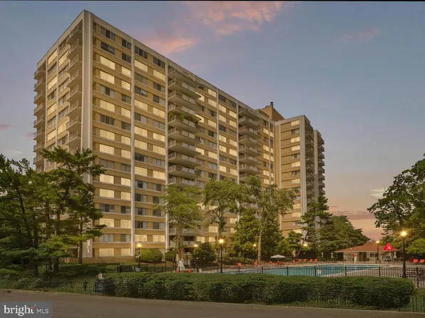 301 N Beauregard St APT 403, Alexandria, VA 22312