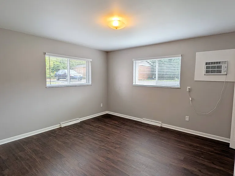 110 Cromwell Pl #1 — Photo 6