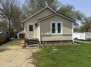 329 Vincent Ave, Rockford, IL 61102