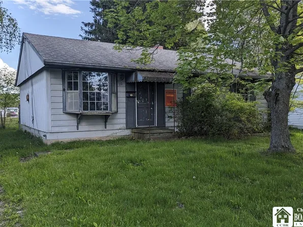 10 Vinnie St, Jamestown, NY 14701