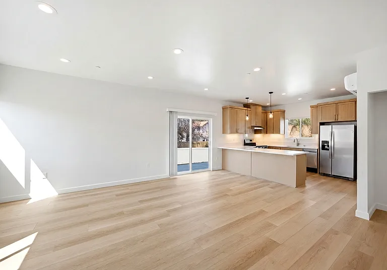 9094 Los Coches Rd — Photo 3