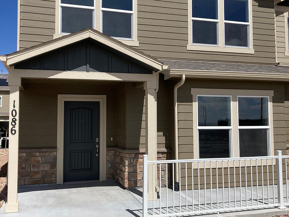 Front Entrance/patio