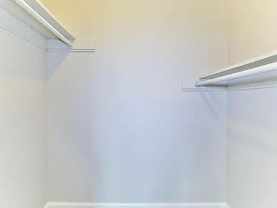 Primary Bedroom - Walk-in closet