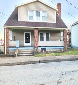 19 E 2nd Ave, Latrobe, PA, 15650