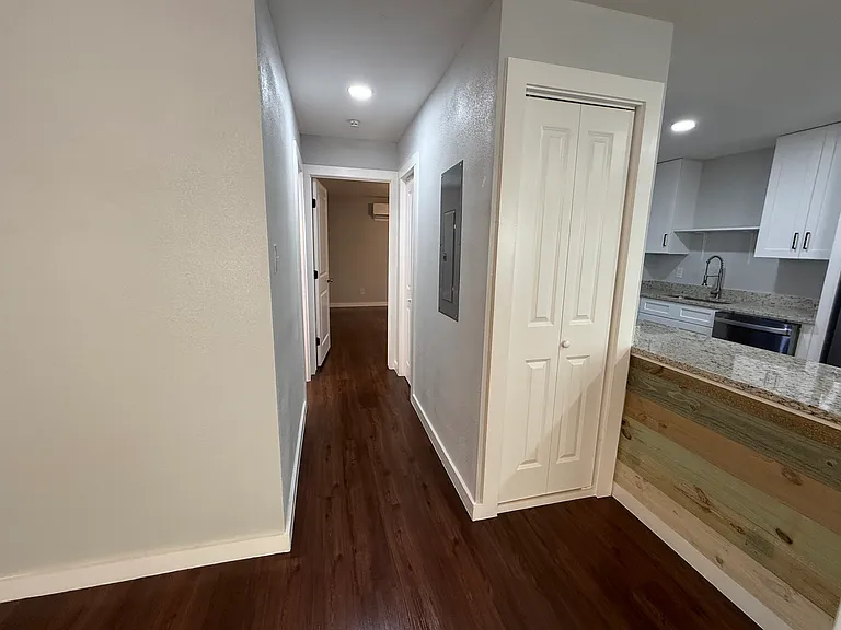 5800 Locke Ave #3 — Photo 7