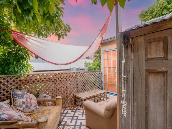 1319 Knowles Ave, Carlsbad, CA 92008