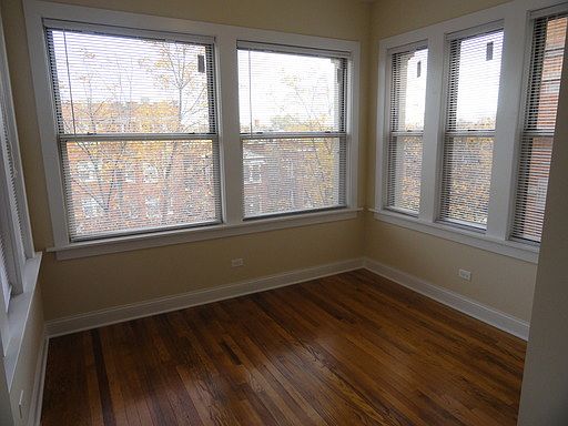 5th image of 4858 N Drake Ave #3