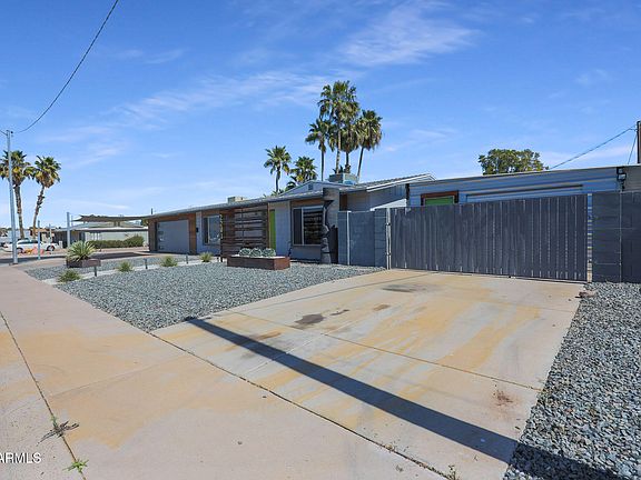 4th image of 2201 E MARILYN Road