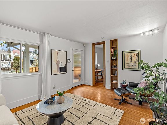 5th image of 8117 17th Avenue SW