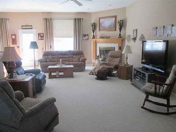 2nd image of 4010 Autumn Hue Ln