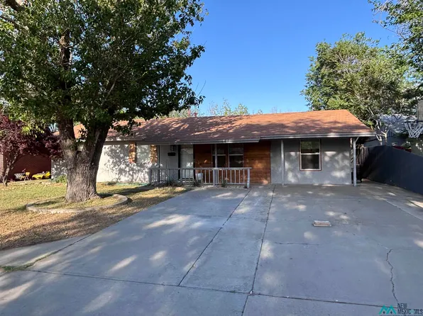 3015 Futura Dr, Roswell, NM 88201
