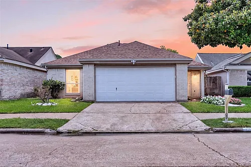 11103 Bellerive Dr Photo 1