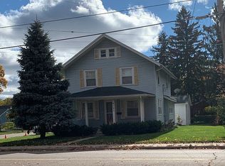 4185 Holt Rd, Holt, MI 48842