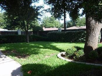 4th image of 2800 Stutz Dr