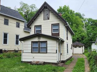 495 Clark St, Dubuque, IA 52001