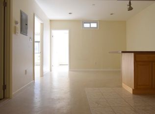 300 Broome St #3B, New York, NY 10002