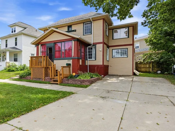 1717 3rd Ave SE, Cedar Rapids, IA 52403