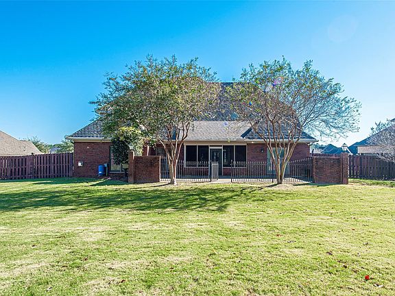 3rd image of 7081 Old Southwick Pl