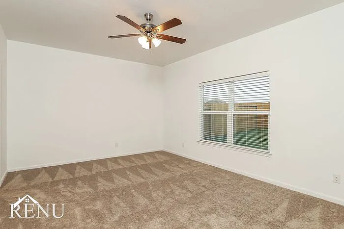 2954 Jackson Smt — Photo 9