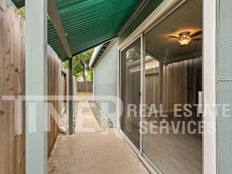 5012 Sunshine Ln — Photo 22