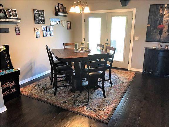 4th image of 2861 N Raven Ln