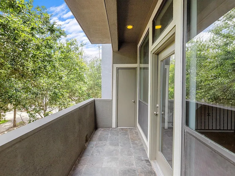 1806 Rosalie St — Photo 36