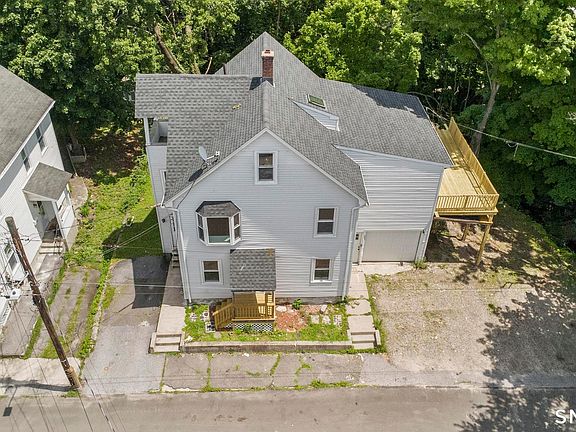3rd image of 231 Beechwood Avenue