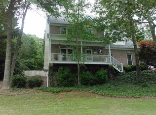 2590 River Run Dr, Dacula, GA 30019