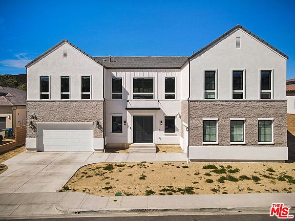 2nd image of 11865 Red Hawk Ln