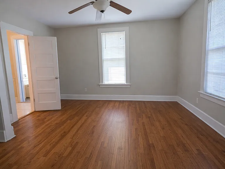 2115 Wallace St — Photo 20