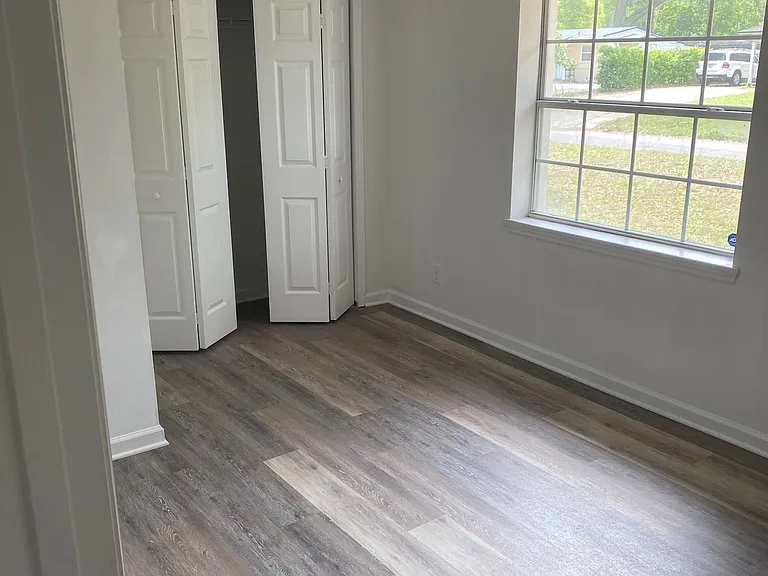 3679 Mimosa Dr — Photo 7