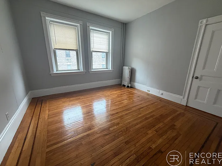11 Park St #7 — Photo 7