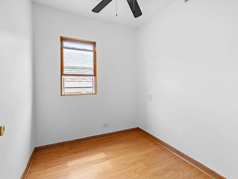 2856 S Throop St #2 — Photo 10