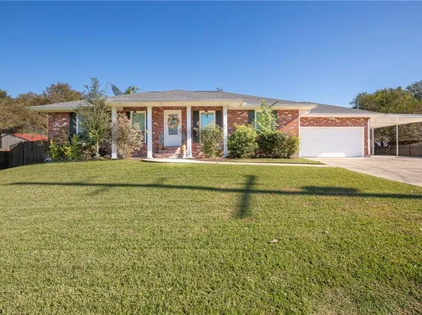 836 Clayton Dr, Norco, LA 70079