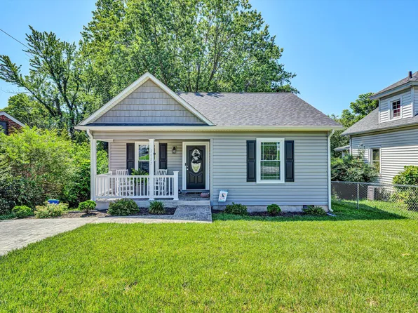 2027 Clinton Ave SE, Roanoke, VA 24013