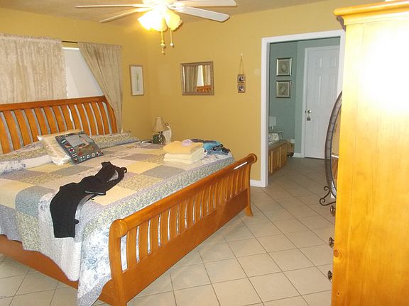 5th image of 10310 Seymour Ave