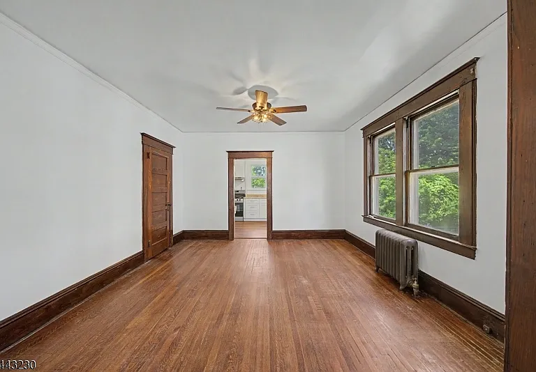 420 Hill St — Photo 6