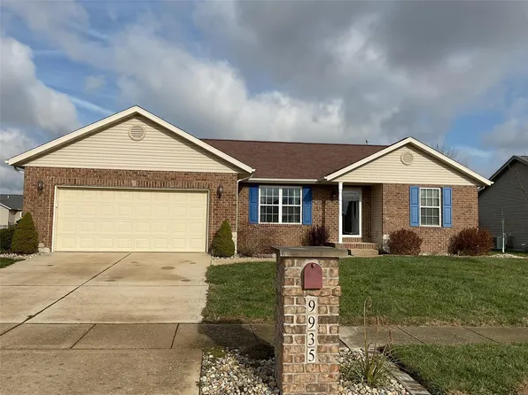 9935 Liberty Ct, Breese, IL 62230