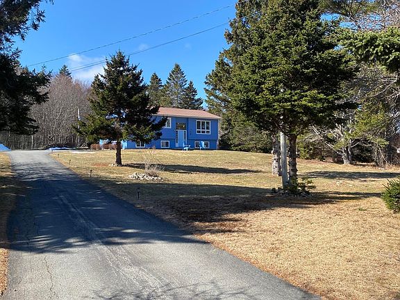 2nd image of 608 Kingsburg Rd