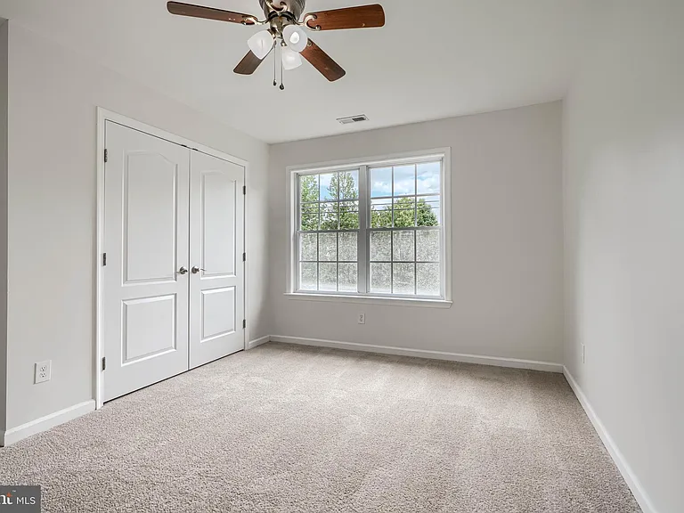 605 N Paradise Rd — Photo 25