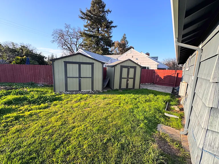 3600 Ardmore Rd — Photo 23