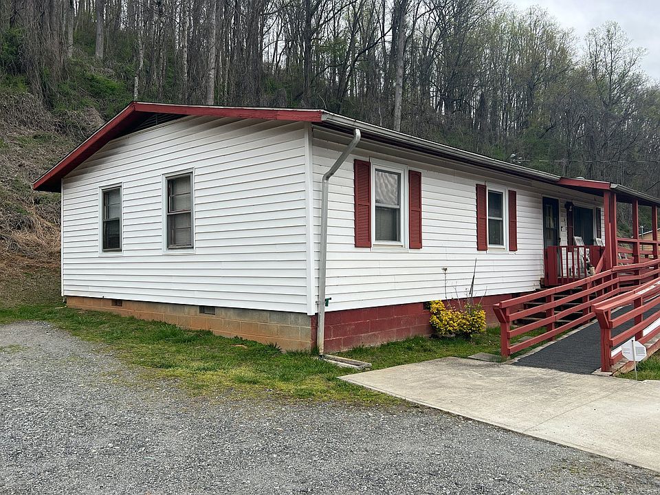 655 Allen St, Sylva, NC 28779 Zillow