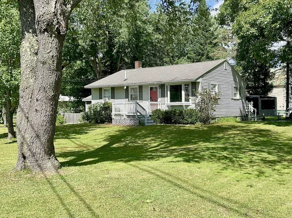 4 Summer Street, Madison, ME 04950
