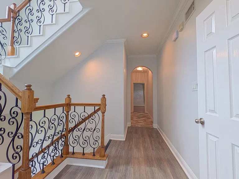 1307 Riverine Ct — Photo 15
