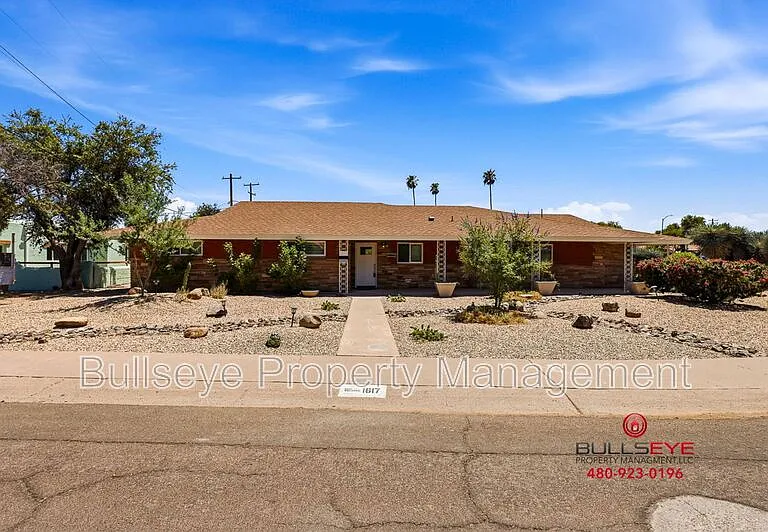 1617 W Flower Cir N — Photo 4