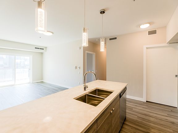5th image of 70 Philip Lee Dr Unit 309