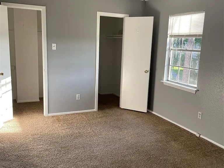 7273 Chasewood Dr — Photo 18